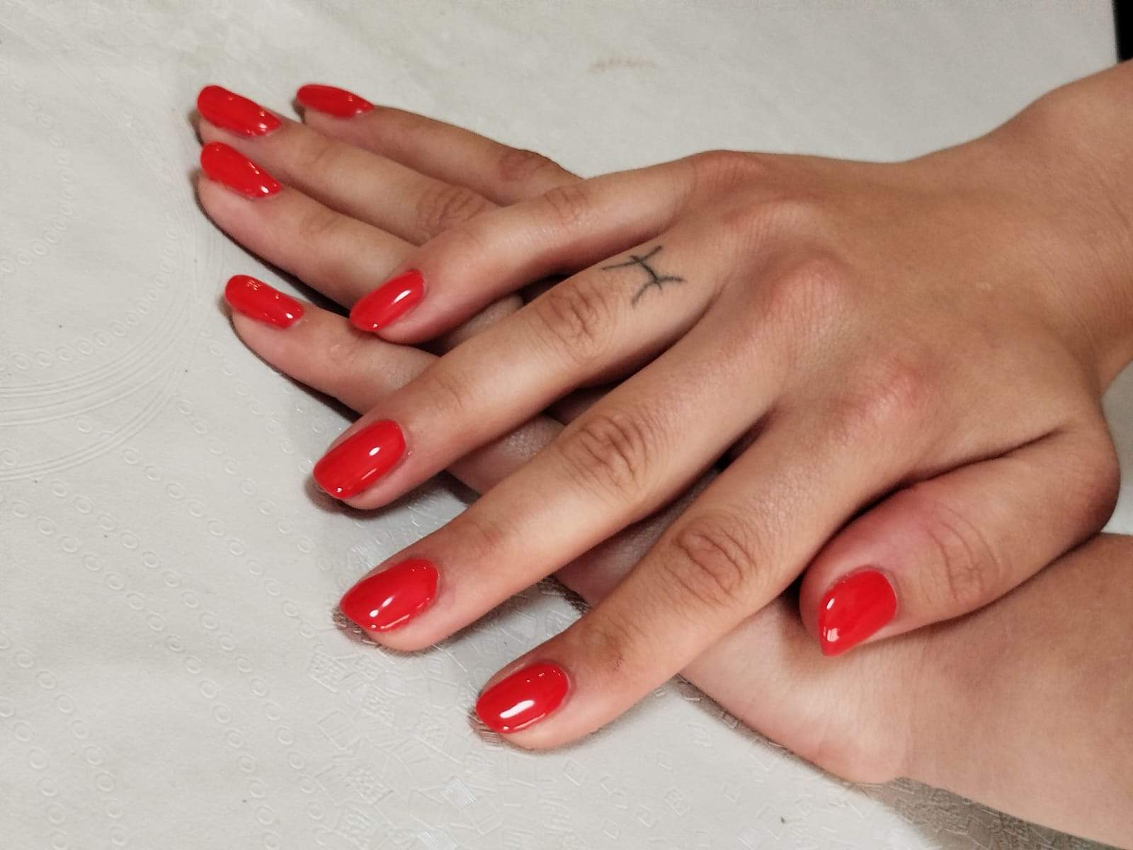 image de l'avis sur la pose de vernis de chloe trouille
