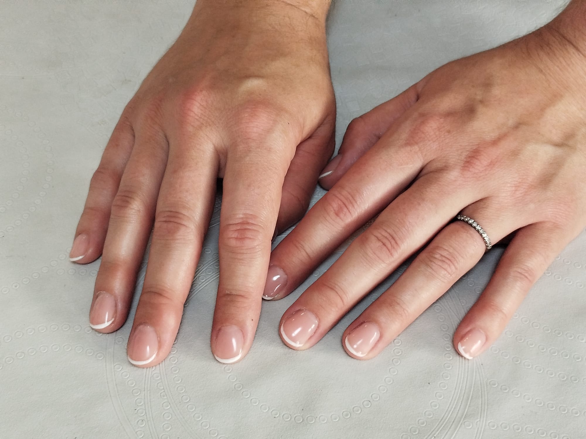 image de l'avis sur la pose de vernis de marine mld